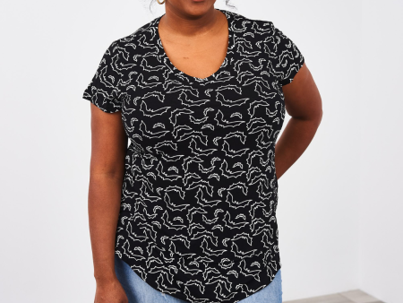 Latched Mama Glow in the Dark Bats Boyfriend Nursing Tee - Final Sale Online Sale